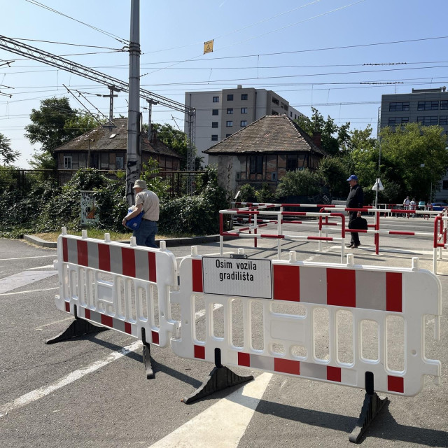 Prijelaz preko tračnica kod Zapadnog kolodvora