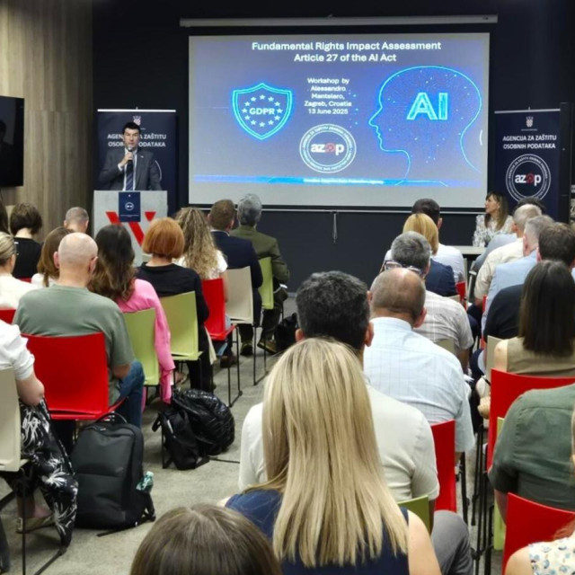 Radionicu je vodio profesor Alessandro Mantelero sa Sveučilišta Politecnico di Torino koji je metodologiju za provedbu procjene učinka na ljudska prava (FRIA - Fundamental Rights Impact Assessment) izradio u suradnji s partnerima i s katalonskim nadzornim tijelom za zaštitu podataka.