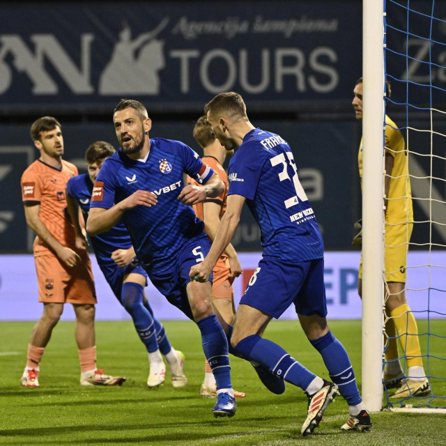 Ademi slavi gol protiv Osijeka