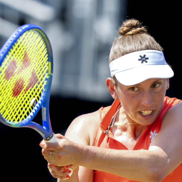 Elise Mertens