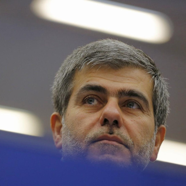 Fereydoon Abbasi Davani