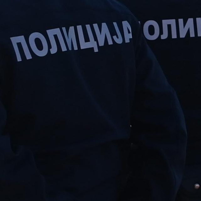 21958430