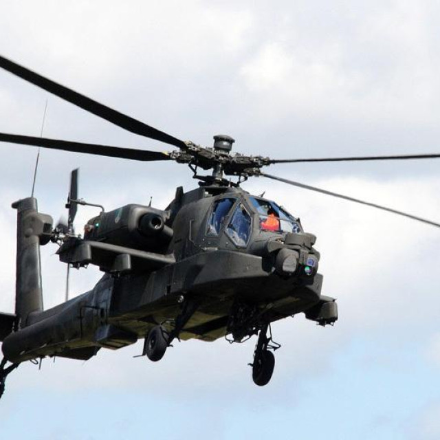 Apache helikopter Zračnih snaga Nizozemske