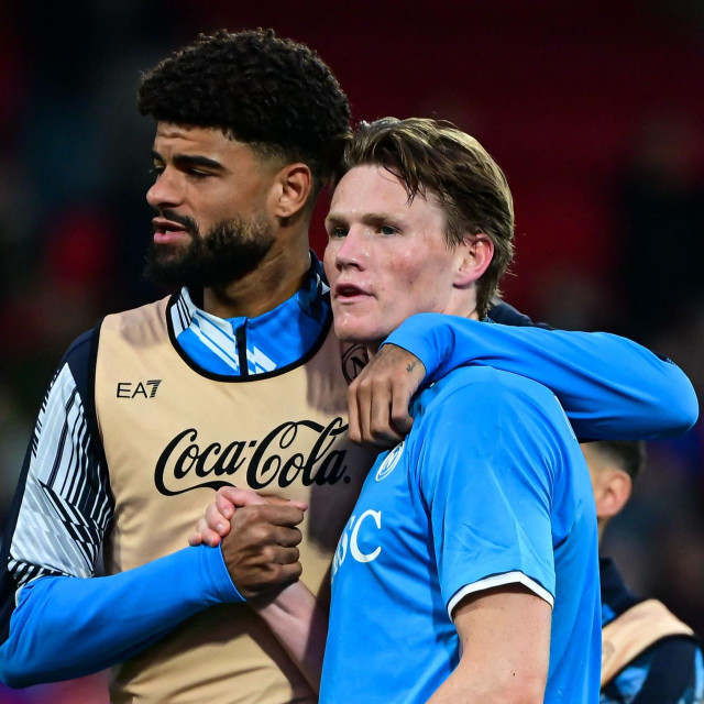 Scott McTominay (desno)
