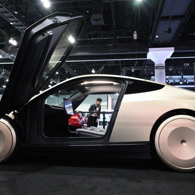 Teslin Cybercab robotaksi 