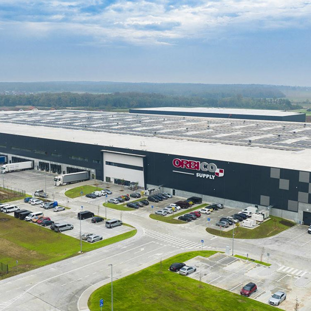 Prošle godine pušten je u rad Logističko-distribucijski centar (LDC) Zdenčina, u kojem je kompanija uspješno centralizirala distribuciju za hrvatsko i slovensko tržište