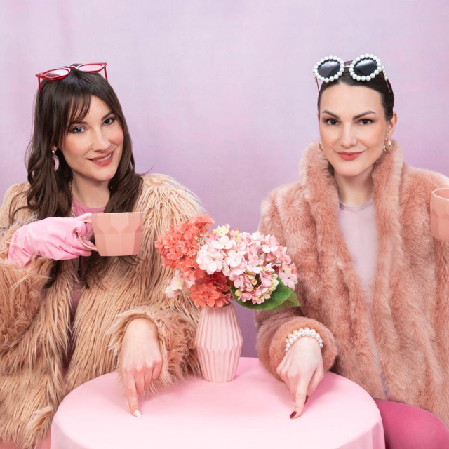 Gloria Dubelj i Iva Šimić Šakoronja