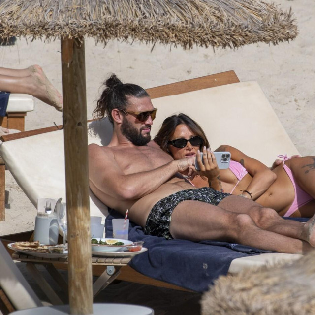 Andy Carroll i Lou Teasdale