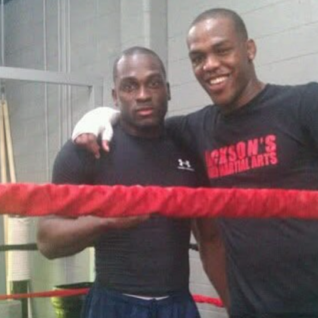 Derek Brunson i Jon Jones