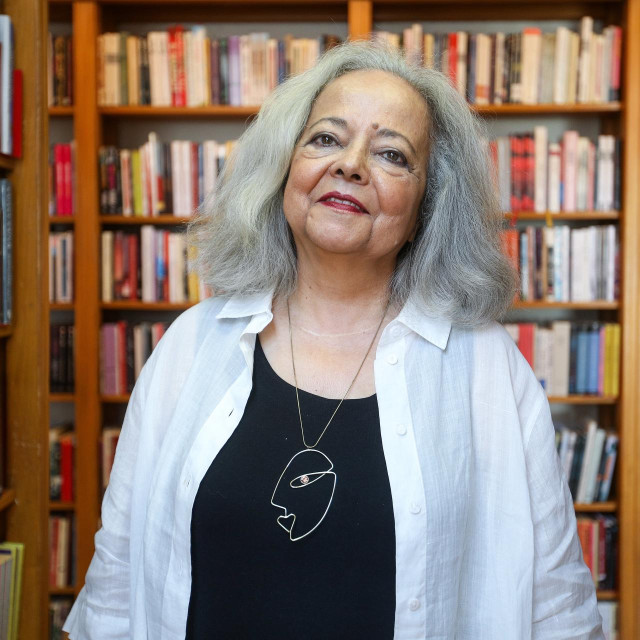 Ana Paula Ribeiro Tavares