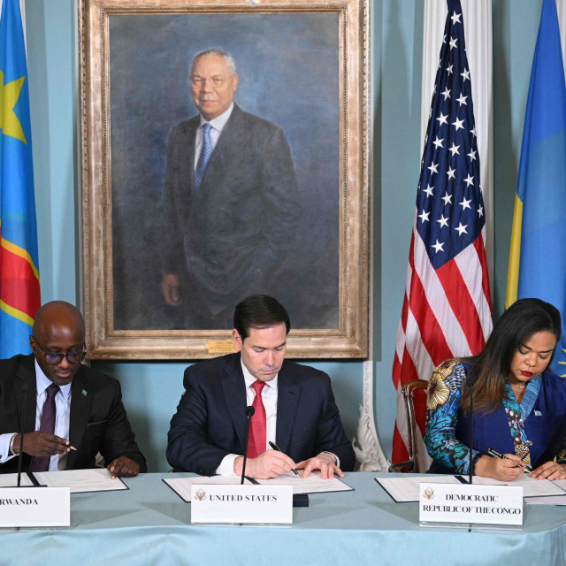 Ministar vanjskih poslova Ruande Olivier Nduhungirehe, ministar vanjskih poslova SAD-a Marco Rubio, ministrica vanjskih poslova Demokratske Republike Kongo Thérese Kayikwamba Wagner