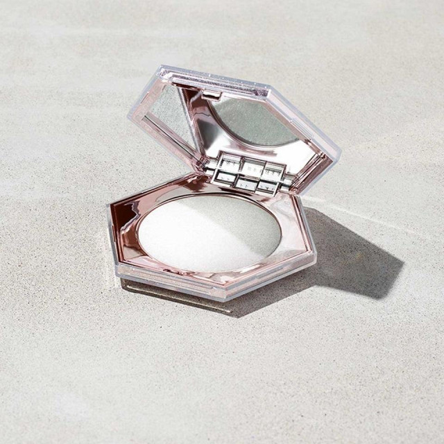 Fenty Diamond Bomb All-Over Diamond (39,90 eura)