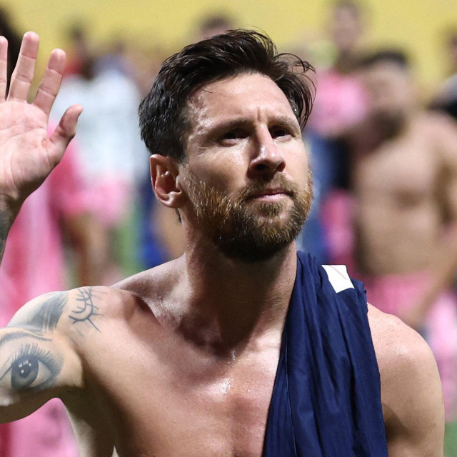 Lionel Messi oprostio se od Klupskog SP-a teškim porazom kontra PSG-a