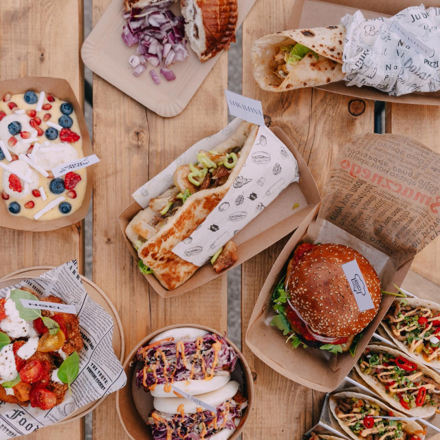 Delicije na Fuliranje Summer Sunsetu