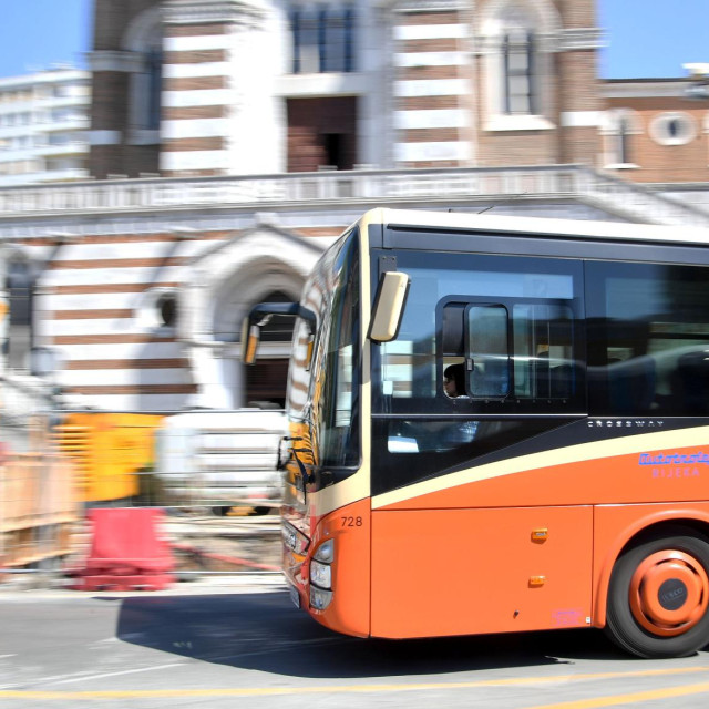 Ilustracija autobusa Autotroleja