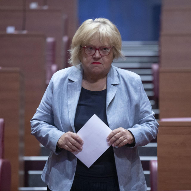 Anka Mrak Taritaš
 