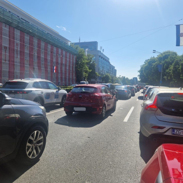 Gužva u Vukovarskoj ulici
