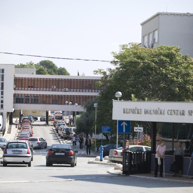 
Klinički bolnički centar Split

 
