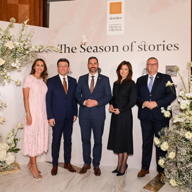 Andrea Vukojević i Luka Burilović, direktorica Sektora za turizam i predsjednik HGK, ministar turizma i sporta Tonči Glavina, direktorica TZGZ-a Martina Bienenfeld i direktor HTZ-a Kristjan Staničić