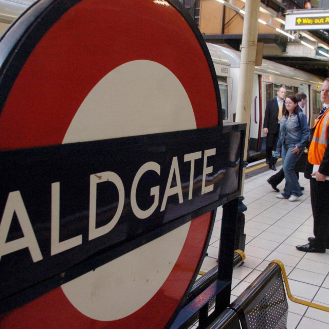 Aldgate Station, London, 25. srpnja 2005.

Jedna od postaja pogođenih napadima 7. srpnja 2005.