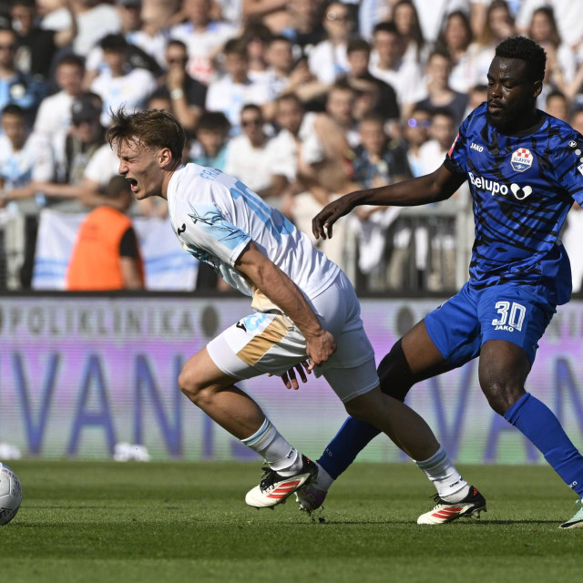 Rijeka - Slaven Belupo: Toni Fruk, Michael Agbekpornu