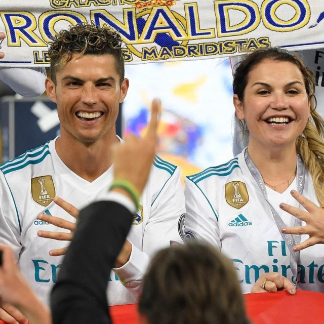 Cristiano Ronaldo sa sestrom Katiom Aveiro