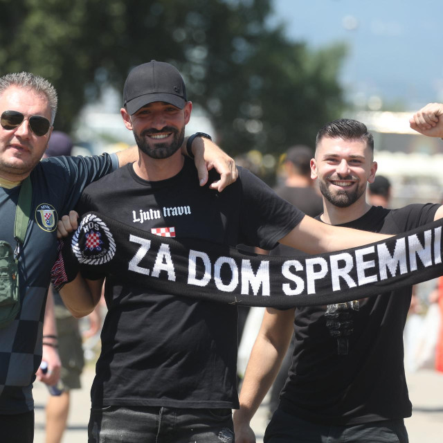 Posjetitelji koncerta Marka Perkovića Thompsona