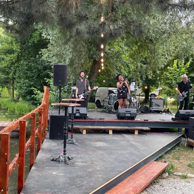 The Bellrays