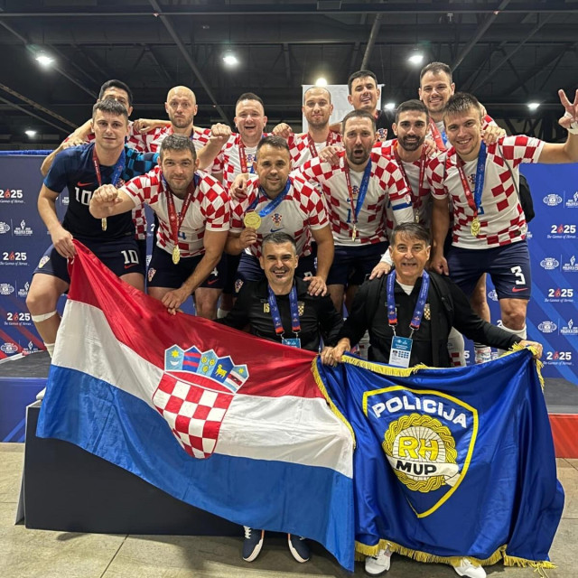 Hrvatska reprezentacija policajaca, svjetski prvaci u SAD (foto privatni album malonogometne reprezentacije Hrvatske)