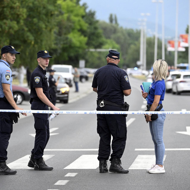 U Dubravi, na Aveniji Gojka Šuška iz vatrenog oružja ubijen je muškarac, napadač je u bijegu