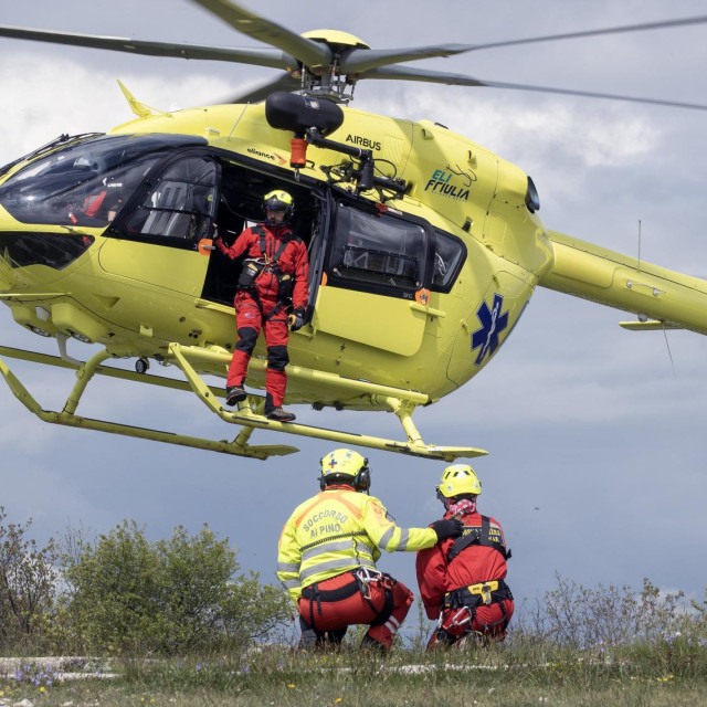 Helikoptersko spašavanje HGSS-a, ilustracija