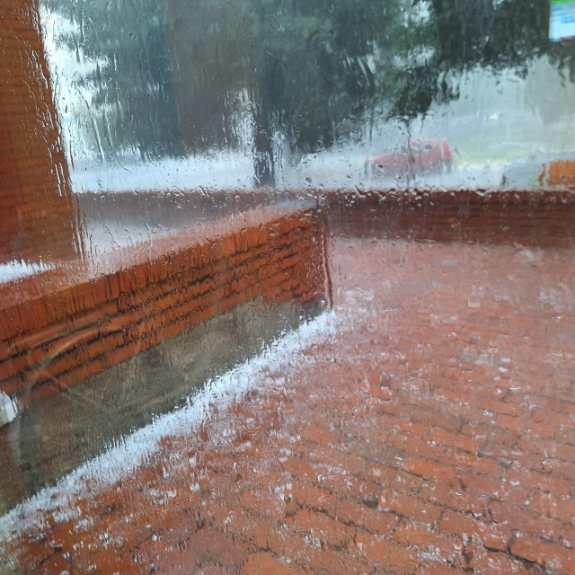 Nevrijeme u Slavonskom Brodu