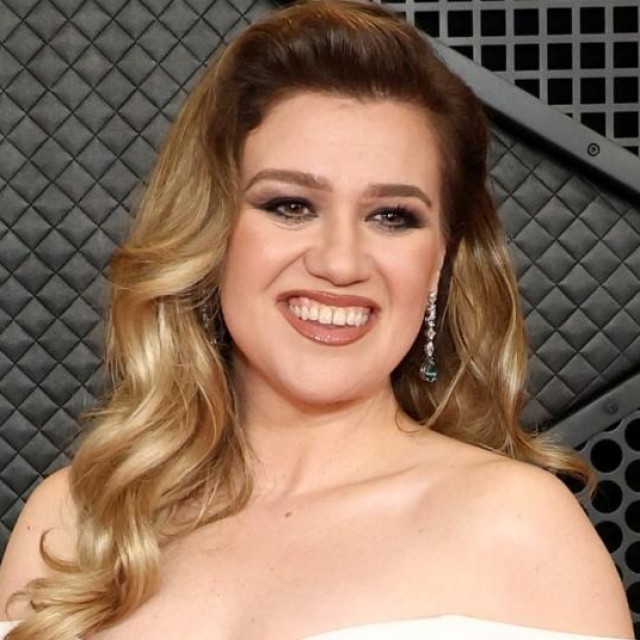 Kelly Clarkson