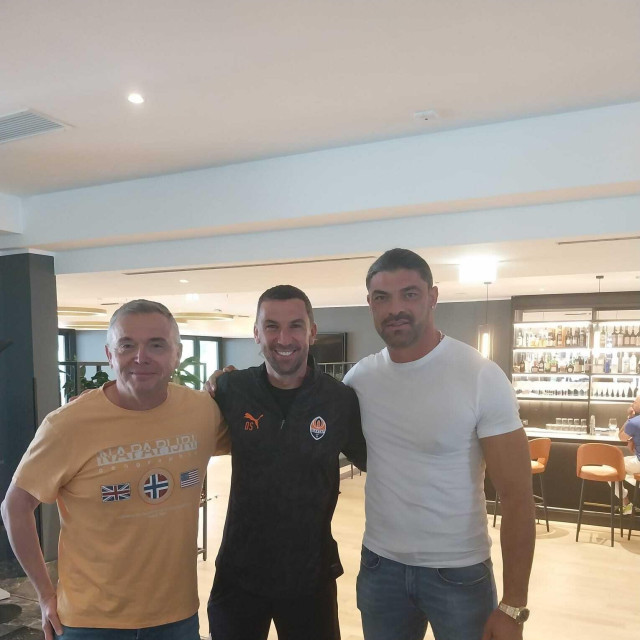 Olivari, Srna i Bara