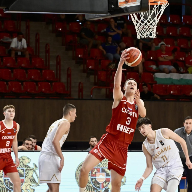 Noa Zemljić, U20