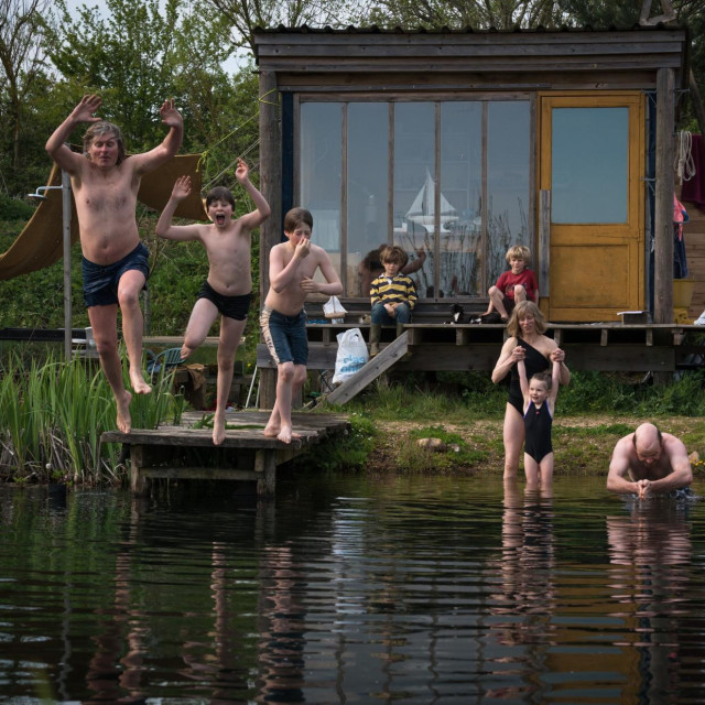 U Davidovom se jezeru kupaju i njegova djeca i prijatelji