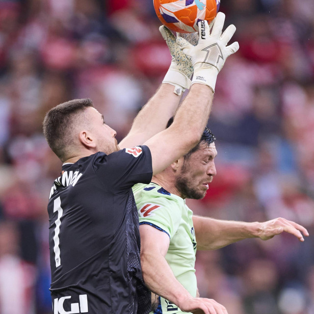 Unai Simon i Scott McKenna