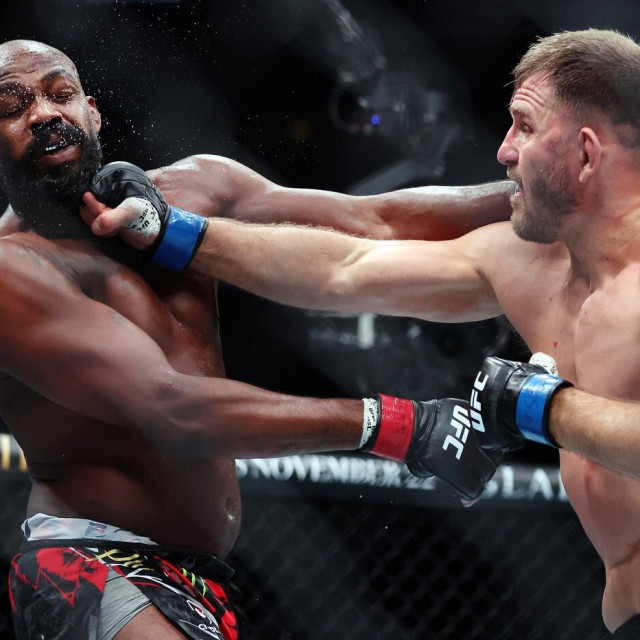 Jon Jones vs Stipe Miočić