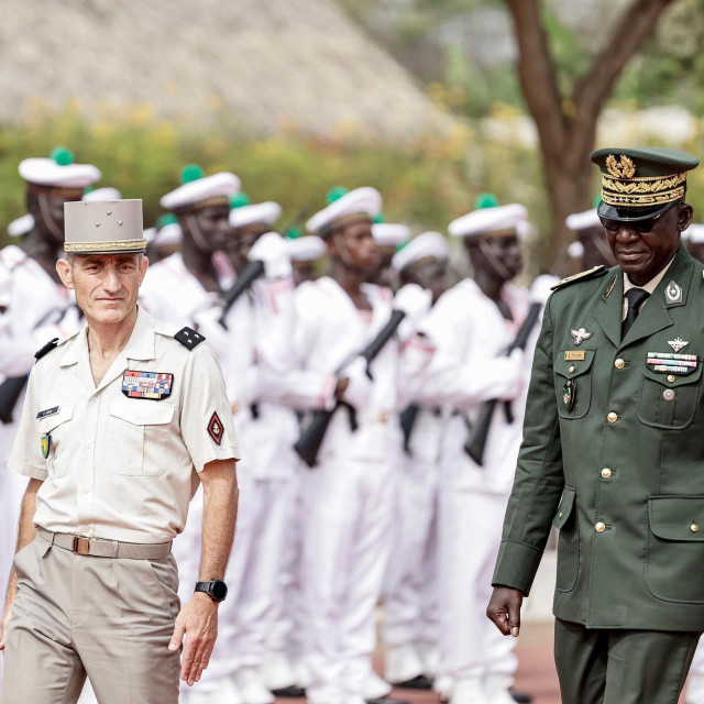 Francuski general Pascal Ianni i senegalski general Mbaye Cisse