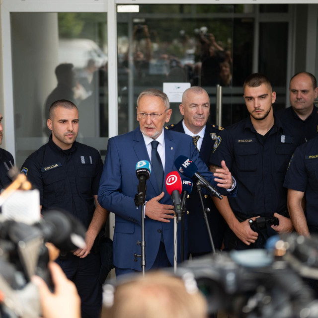 Davor Božinović, Nikola Milina