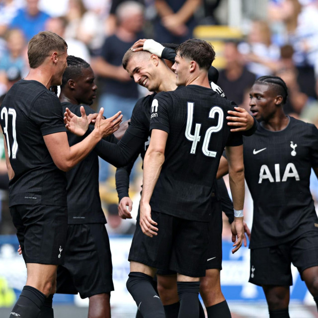 Luka Vušković oduševio u debiju za Tottenham