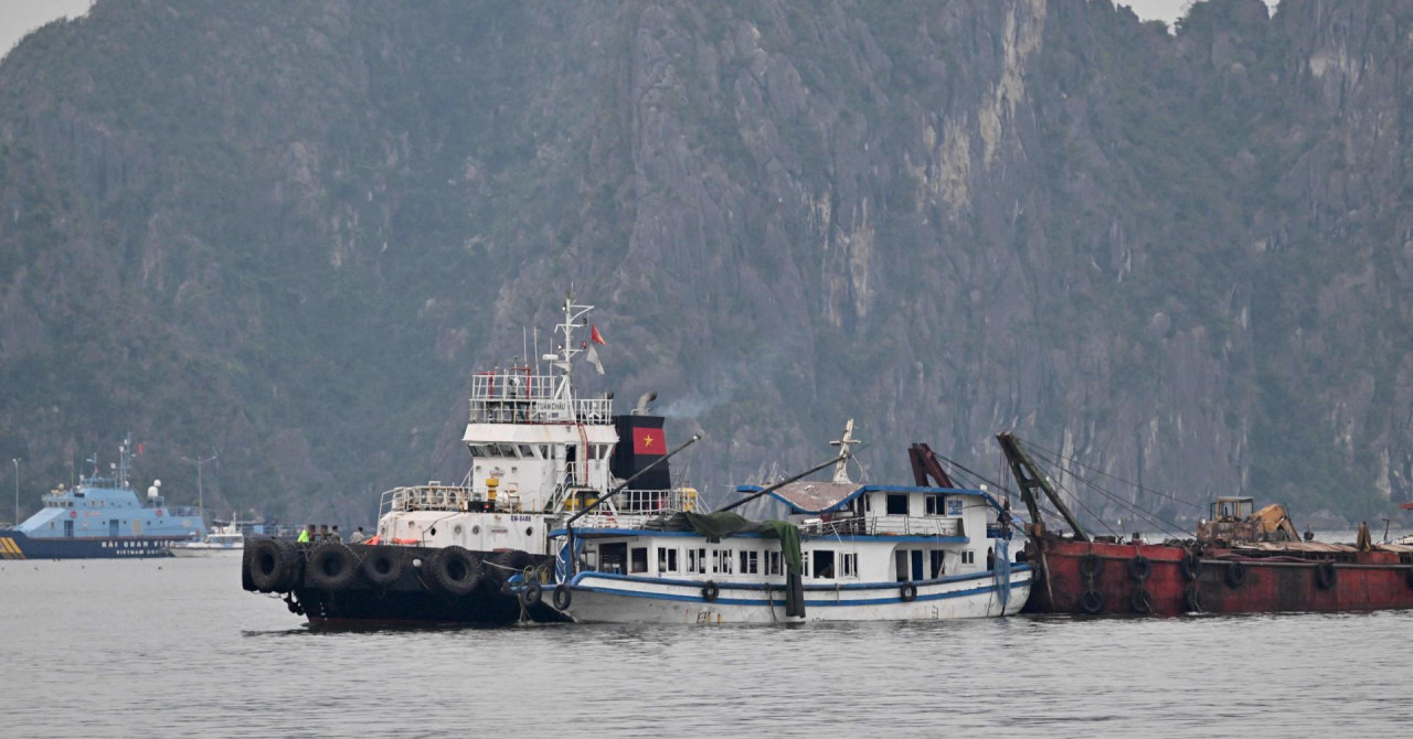 Broj poginulih u nesreći turističkog broda u Vijetnamu porastao na 38, deset ljudi spašeno