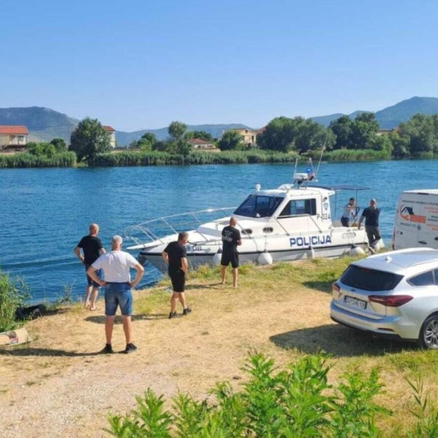 Potraga na rijeci Neretvi
