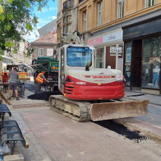 Masarykova i Teslina potpuno su rakopane