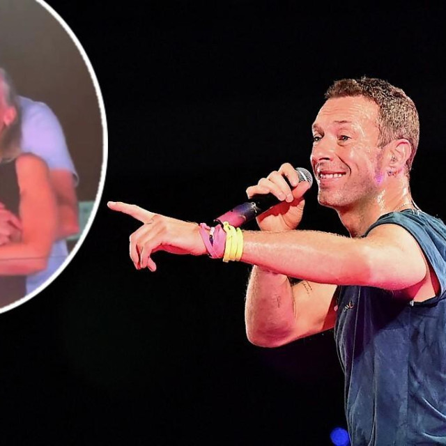 Preljubnici na Coldplayjevom koncertu u krugu i pjevač Chris Martin