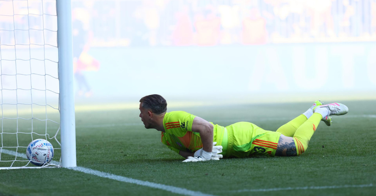 Otpisani vratar se zagonetnim porukama obračunava s nepoznatom adresom, prošlost je i stožerni stoper