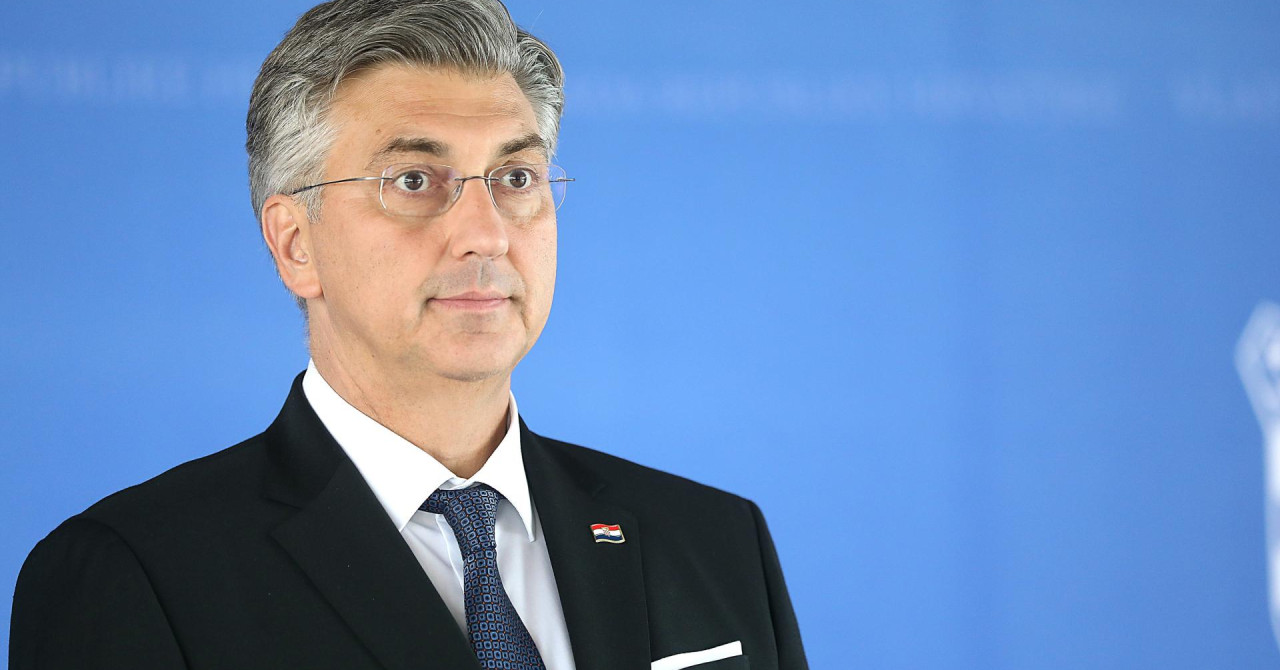 Vlada napovedala novi zakon o otokih in opozorila na previsoke cene v turizmu