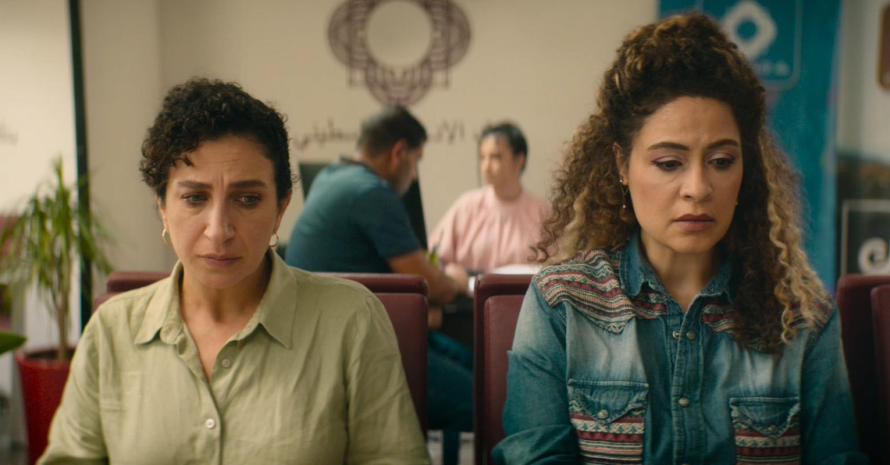 Ovaj film inteligentno osporava stereotipno poimanje Palestine kao pustinje s humanitarnim šatorima