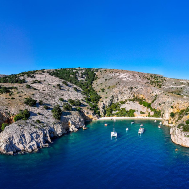 Mala Rajta Cove