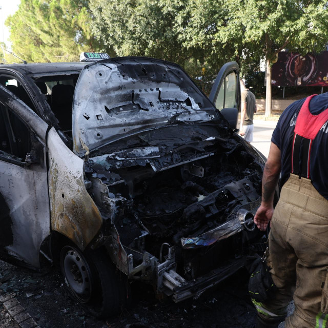 to: Vojko Basic/CROPIX